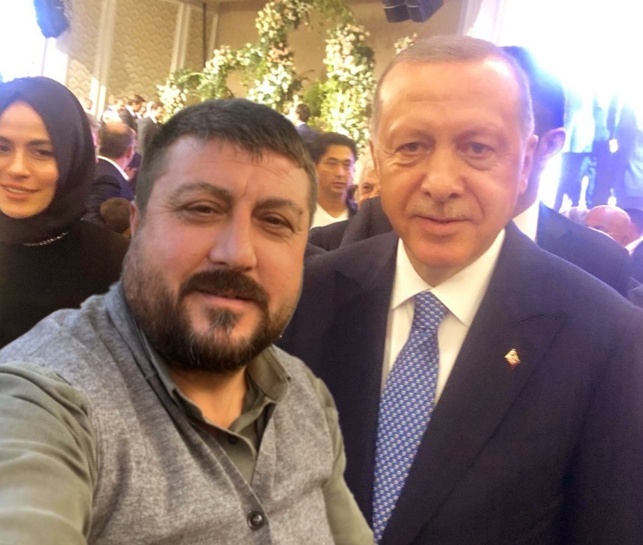 Adıyamanlı İş İnsanının Cumhurbaşkanı Erdoğan Sevgisi