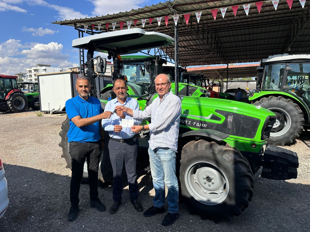 Rotary’den Gölbaşı Ziraat Odasına Traktör Ve Mibzer Desteği
