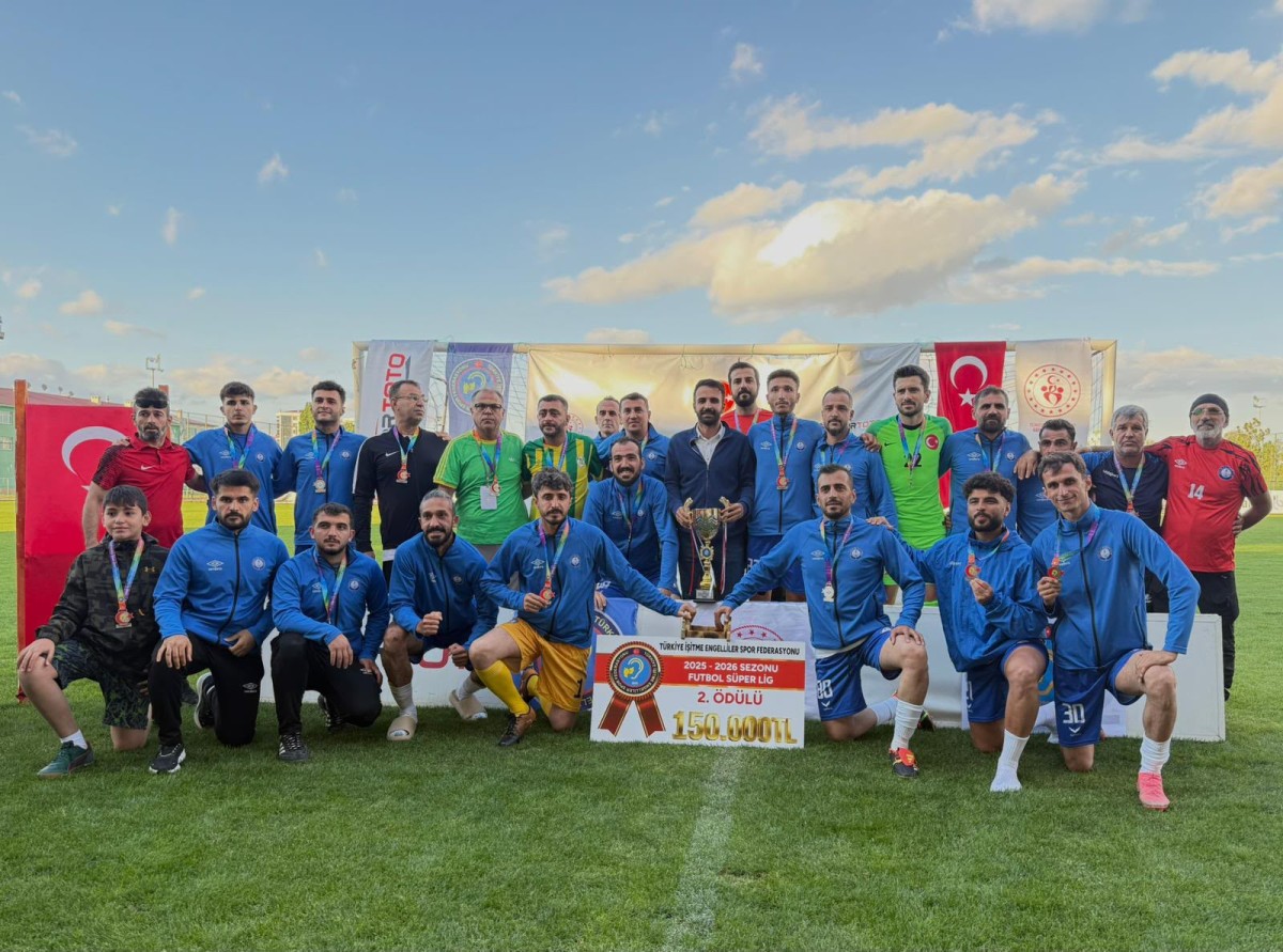 Adıyaman Belediyesi İşitme Engelliler Futbol Takımı Türkiye İkincisi Oldu