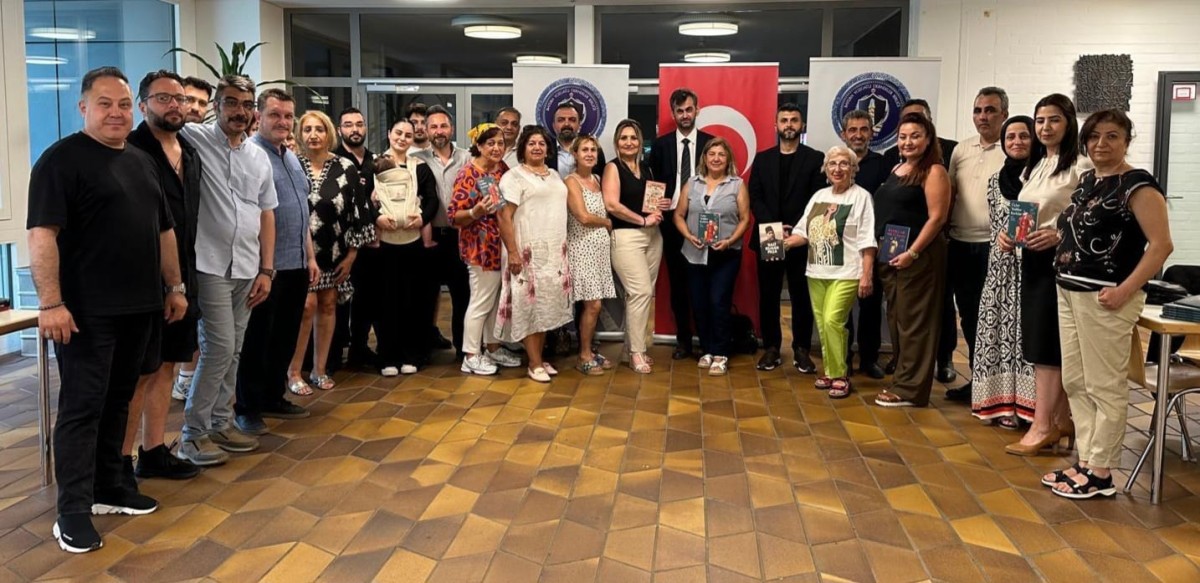 Almanya'da Türk Kültürünün Köklü Mirası Konuşuldu