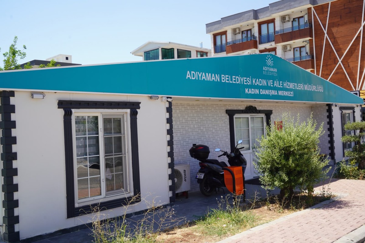 Adıyaman Belediyesi’nden Kadınlara ve Çocuklara Yerinde Destek 11 Mahallede 1086 Kişiye Ulaşıldı