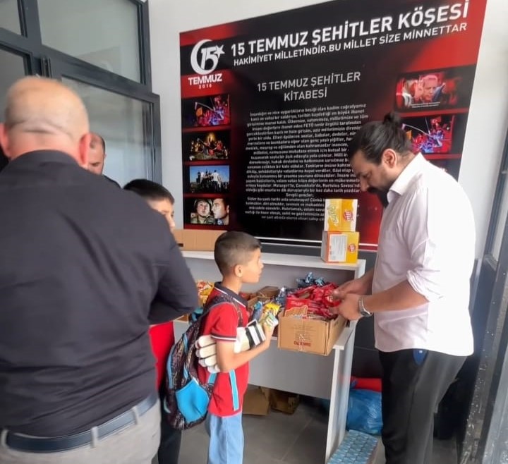 Canördek ve Elçi’den Öğrencilere Yeni Eğitim Yılı Sürprizi