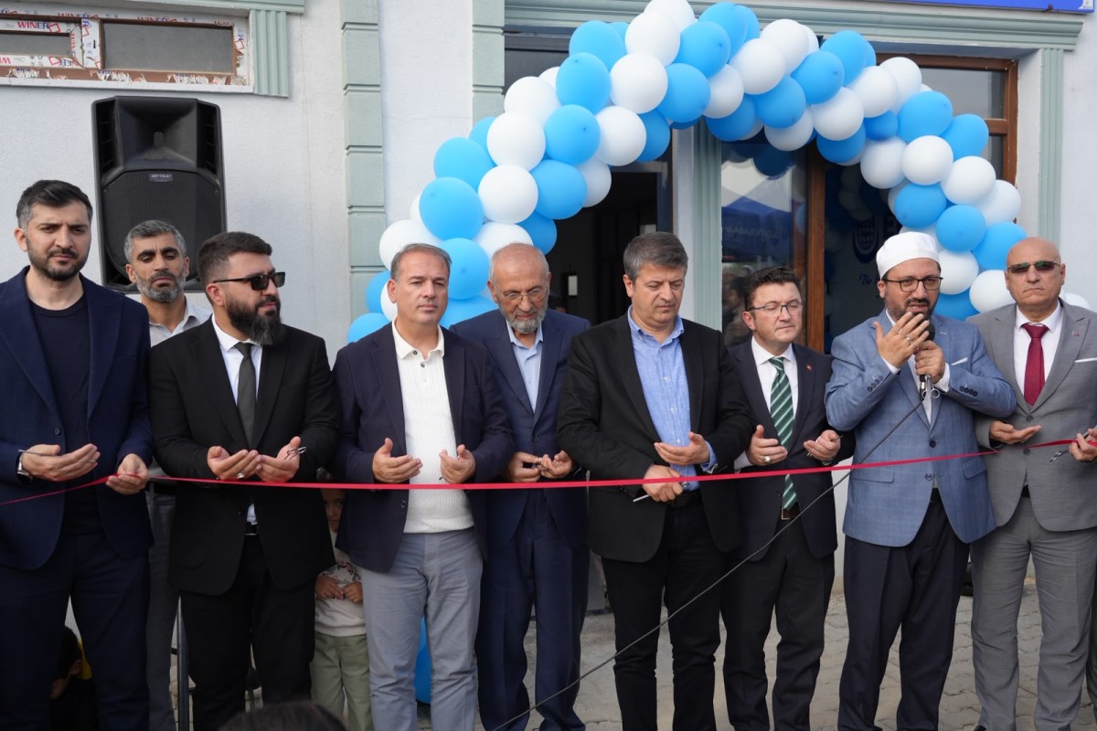 Evrensel Hafızlar Derneği Adıyaman Şubesi Açıldı