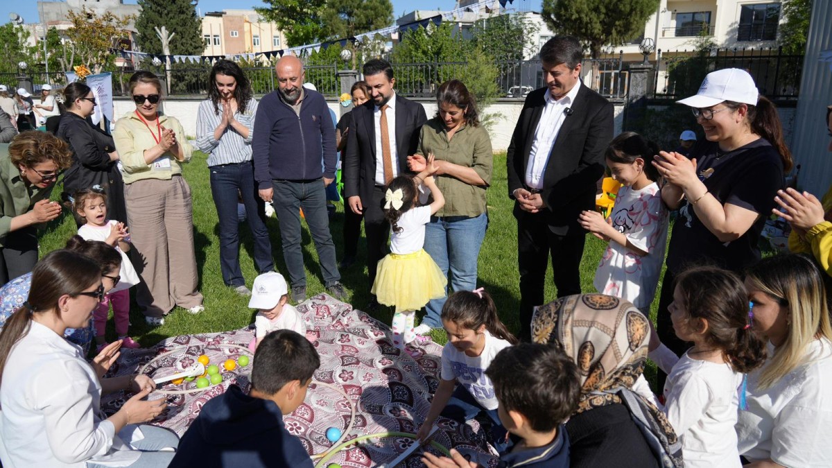 Adıyaman Belediyesi’nden Anneler Günü’ne Özel Piknik Etkinliği  Başkan Tutdere, Yeni Mahalle Çocuk Kampüsü’nde Anneler ve Çocuklarla Buluştu