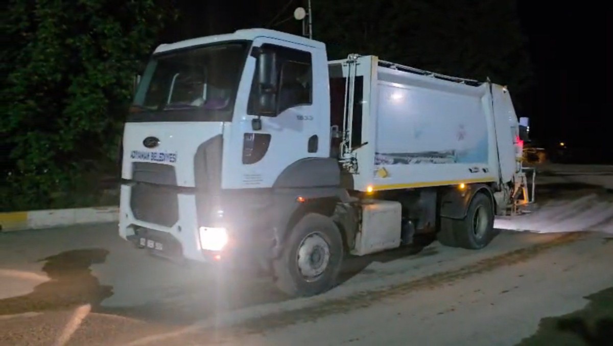 Başkan Tutdere’den Defne’ye Dayanışma Eli  