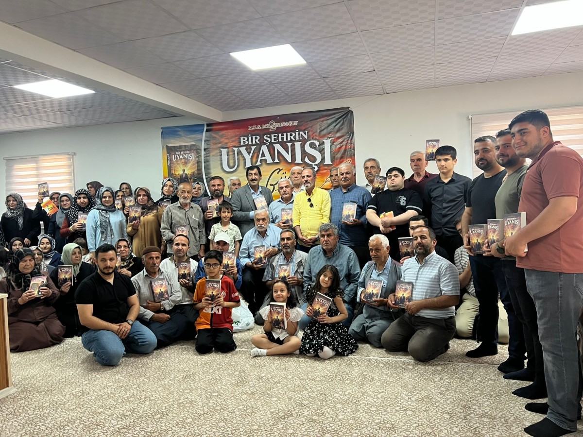 Gazeteci-Yazar Ekrem Arpak’ın Yeni Kitabına Adıyaman’da Yoğun İlgi