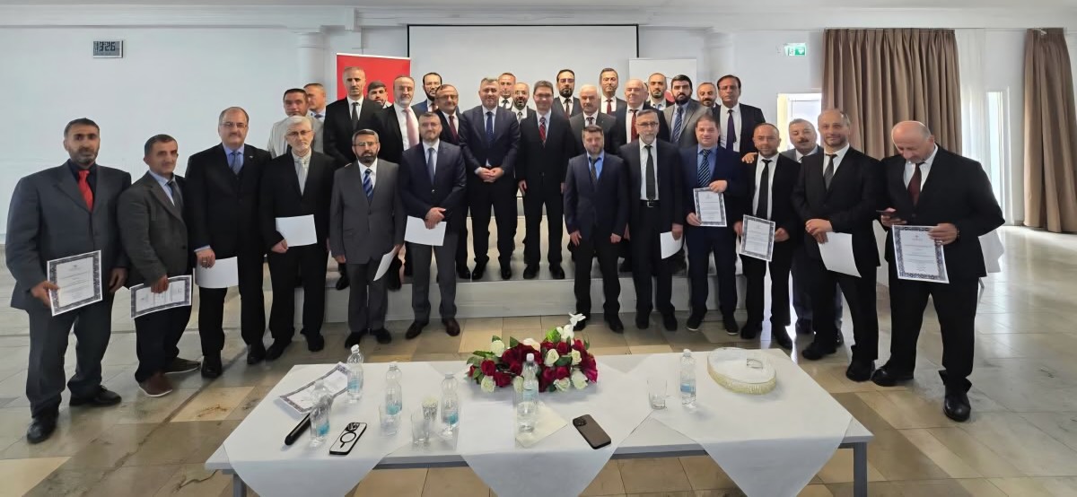 Gurbete Hizmet Eden Din Görevlilerine Münih'te Vefa