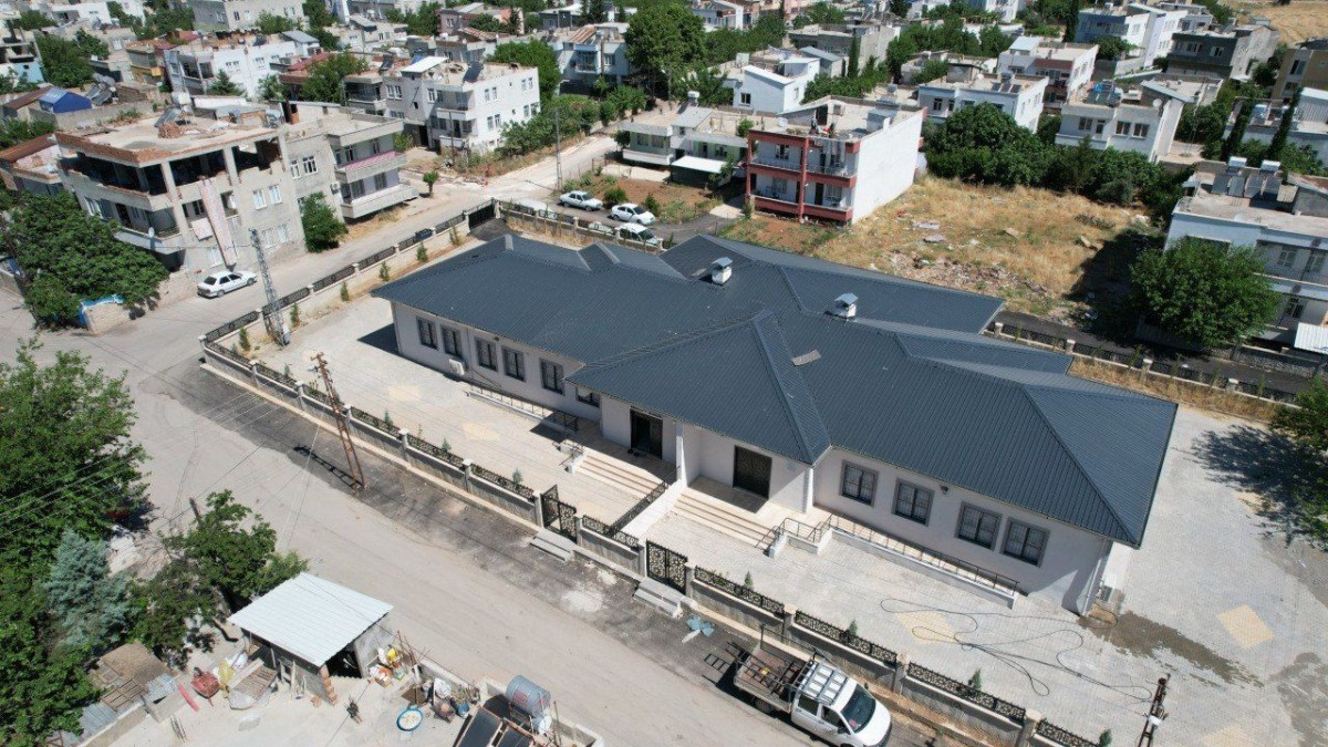 Başkan Tutdere’nin “Her Mahalleye Taziye Evi” Hedefi Hızla İlerliyor”  İmamağa Taziye Evi Hizmete Açıldı, 5 Mahallede Yeni Taziye Evi İnşaatı Sürüyor