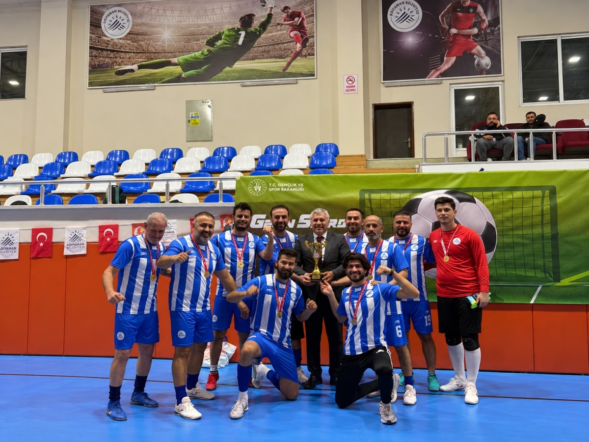 Adıyaman Belediyesi Futsal Takımı Kamu Spor Oyunları’nda Şampiyon Oldu